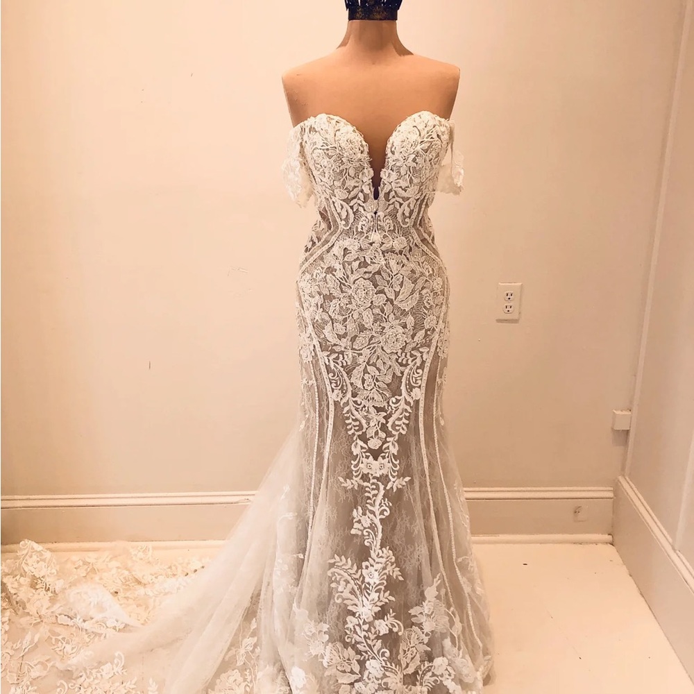 Essense of Australia Lace Bridal Dress